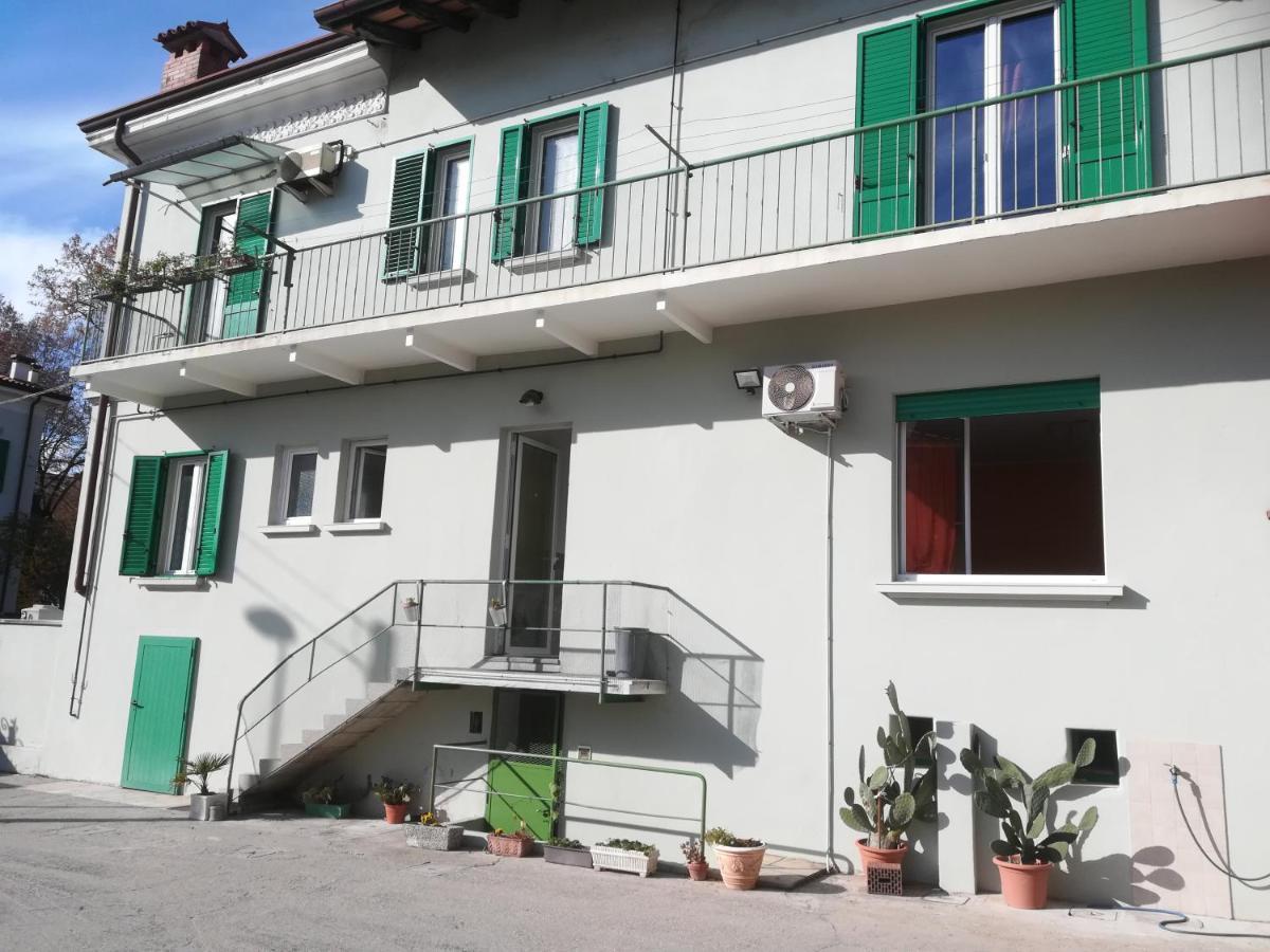 Gorizia Vacanze Appartamento In Villa Con Parcheggio Exterior foto