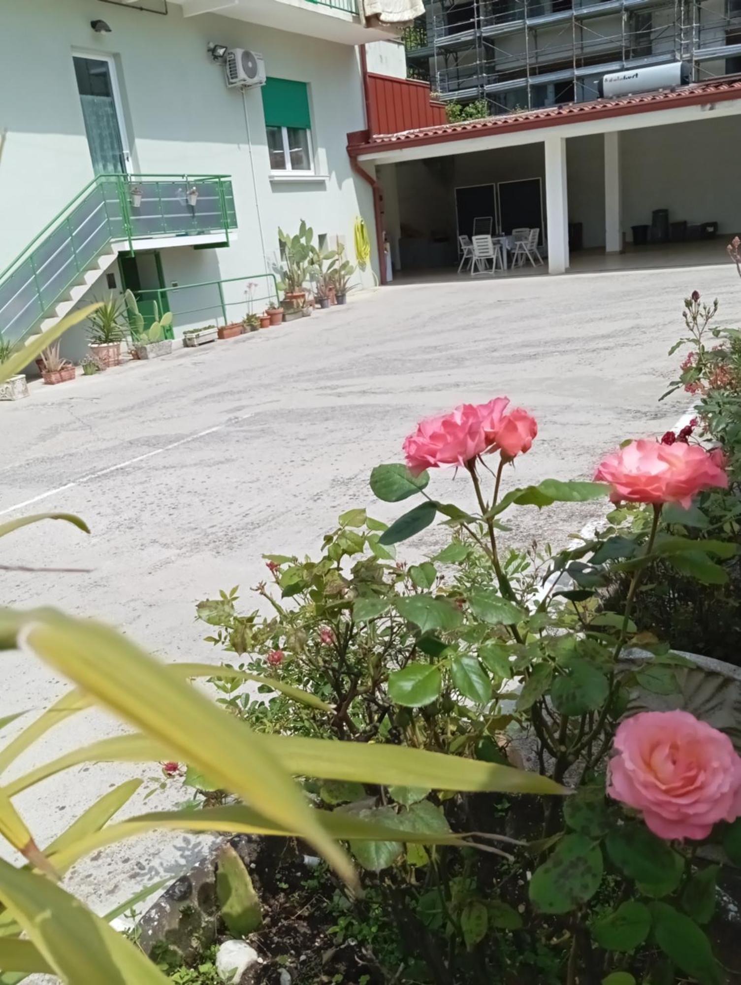 Gorizia Vacanze Appartamento In Villa Con Parcheggio Exterior foto